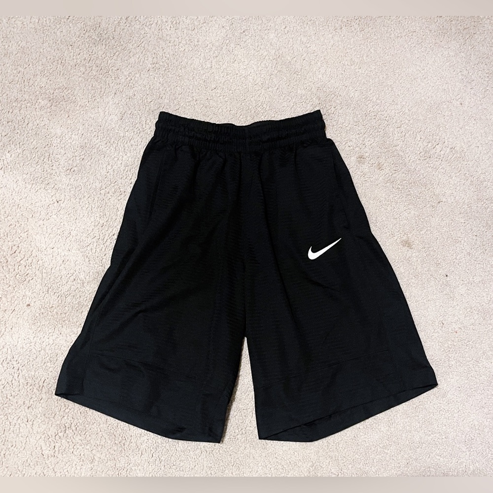 Nike b-ball shorts